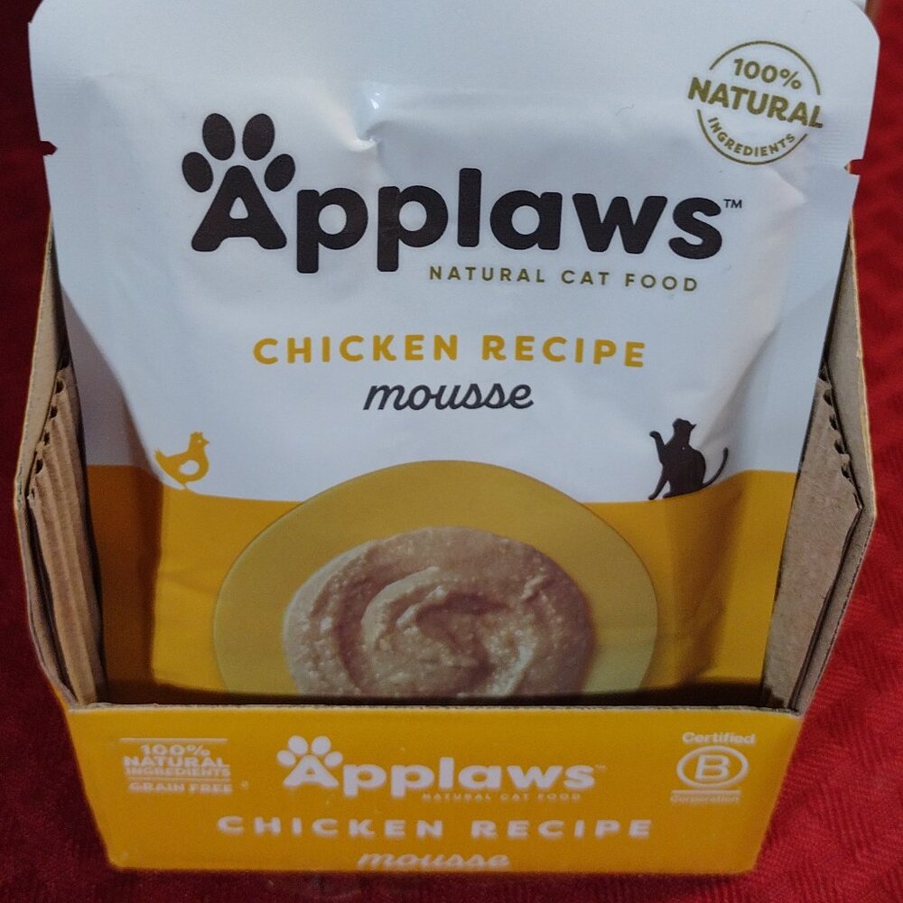 NEW 12 count Applaws Chicken Recipe Mousse Natural Wet Cat Food